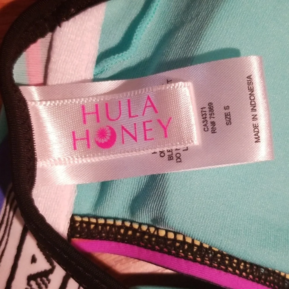 Hula honey‎ swim top small